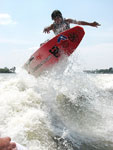 Amieria Marina com Wakesurf